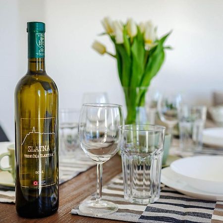 Apartment Klara Крк Екстер'єр фото