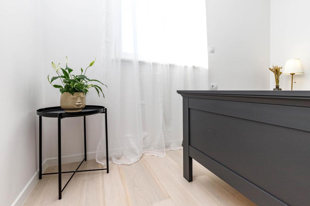 Apartment Klara Крк Екстер'єр фото