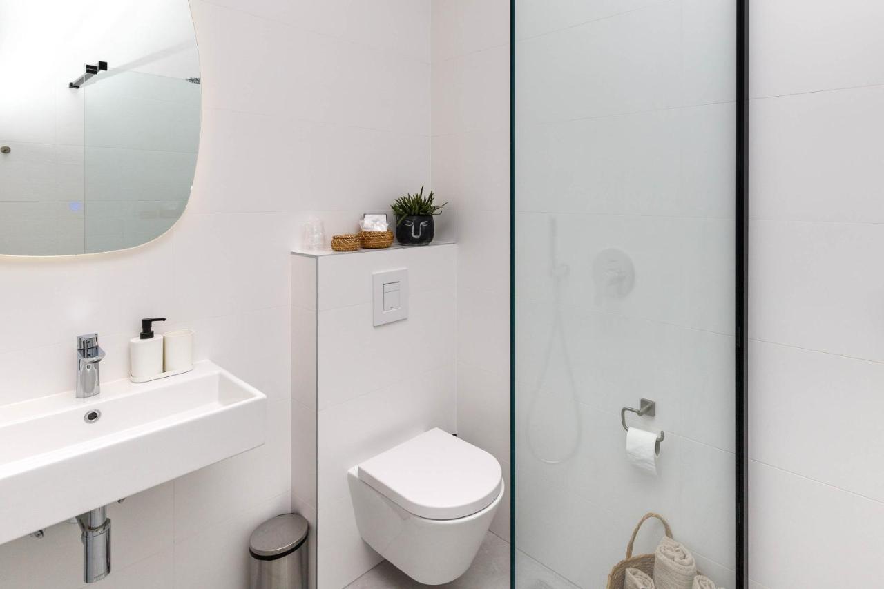 Apartment Klara Крк Екстер'єр фото
